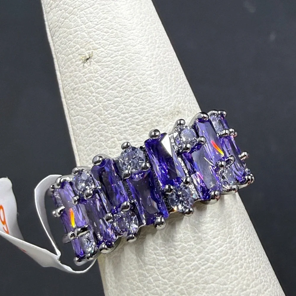 Bomb Party Styling Sparkle Size 6 Ring Violet CZ‎ RBP6651 Hematite Plated